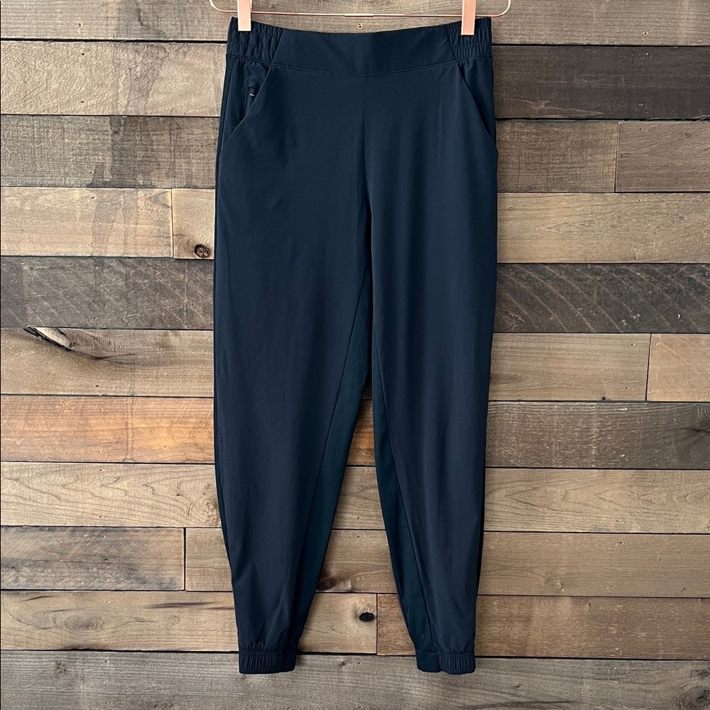 Athleta Women's Brooklyn Legacy Mid Rise Jogger in Black Size 6 - Picture 3 of 9